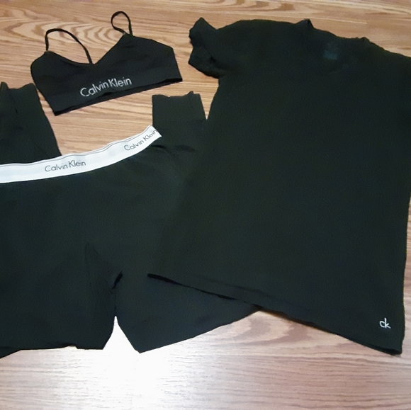 Calvin Klein Other - Womens Calvin Klein lot